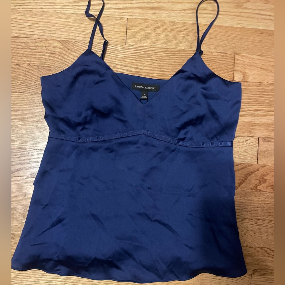 NWT Banana Republic blue camisole top size 4